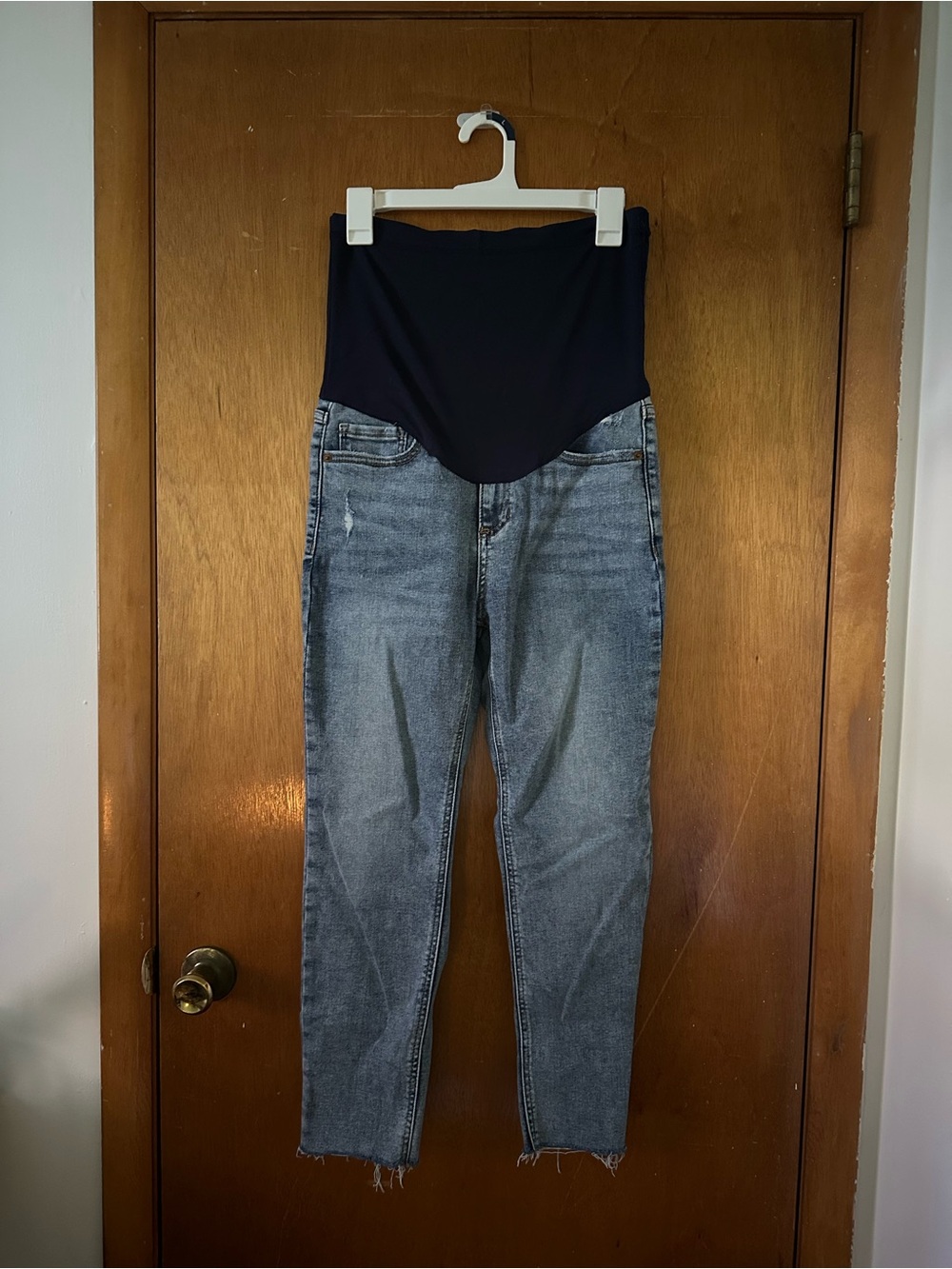 Maternity High-Waist Denim Jeans with Navy Blue Support Panel